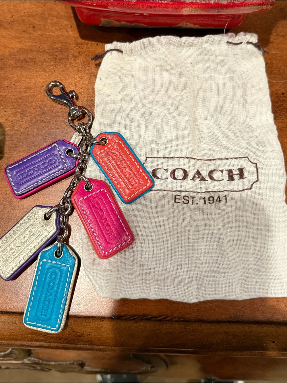 Coach tags purse clip 🩷